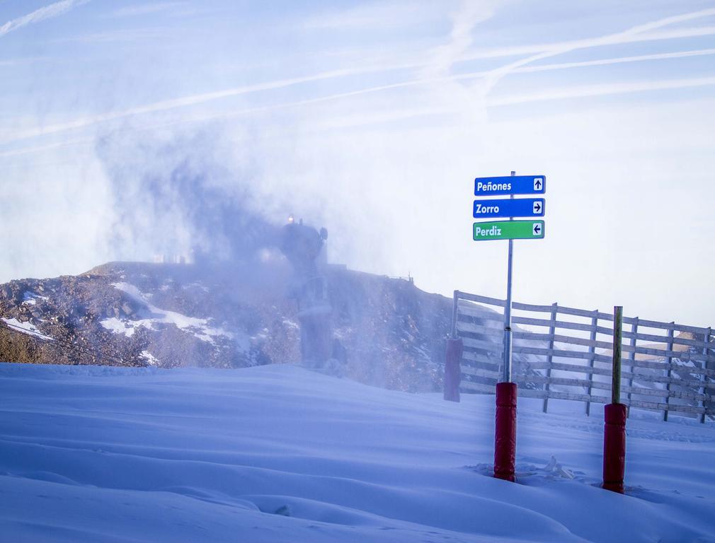 Apartamento Nievesol Con 2 Parking Y Wifi Daire Sierra Nevada Dış mekan fotoğraf